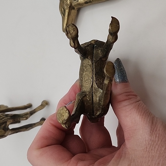 Vintage Brass Deer 3 Count 6" 4" & 3" - Picture 7 of 13